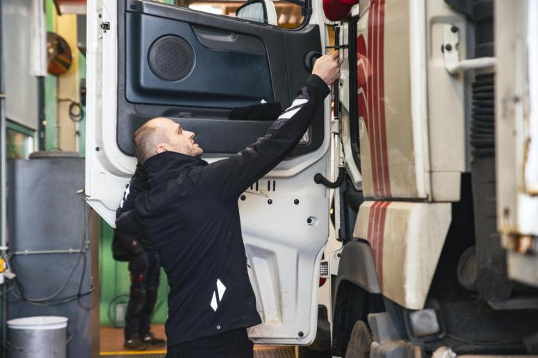 autoveiligheid keuring 023