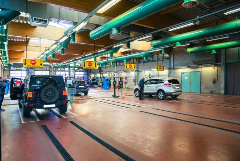 Autoveiligheid keuring 094   Bewerkt