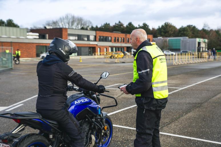 autoveiligheid keuring 141